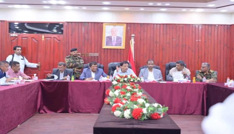 المكتب التنفيذي بالمهرة يبحث أوضاع قطاع التعليم