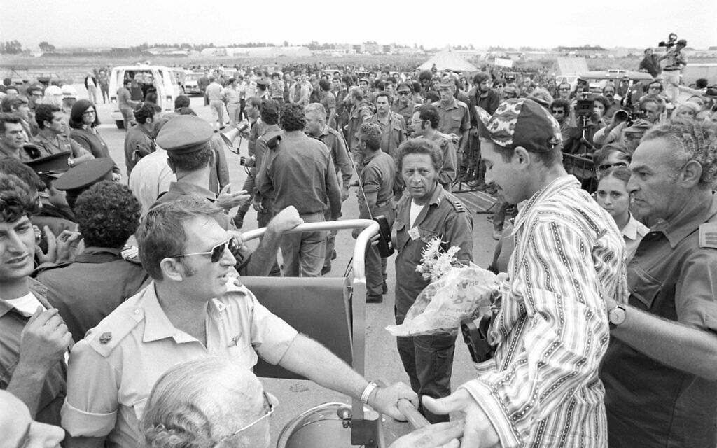 «إسرائيل بين حرب أكتوبر وطوفان الأقصى».. يومان هز أسطورة الجيش الذي لا يقهر - الخليج الان