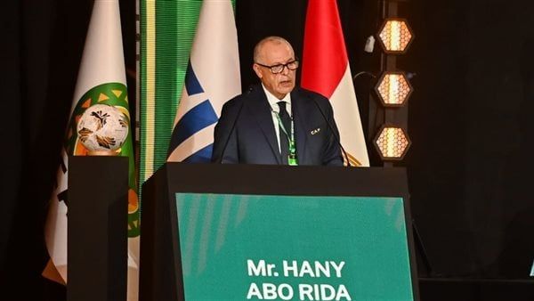 أبو ريدة يترأس وفد اتحاد الكرة في عمومية الكاف بالكونغو