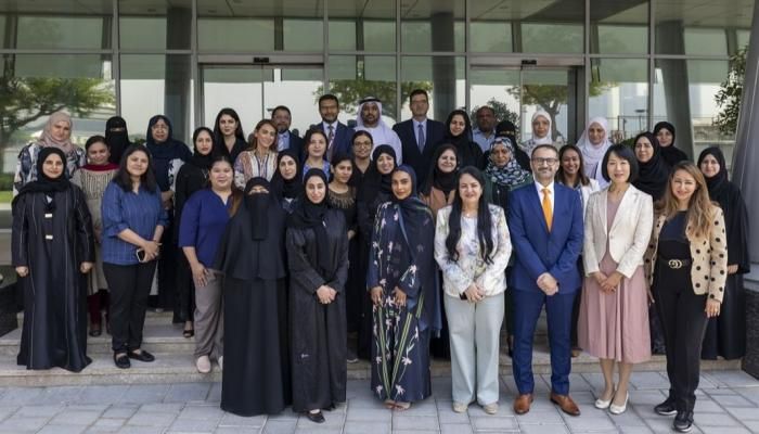 في يوم كبار السن.. «الصحة الإماراتية» تعزز القدرات لتقديم الرعاية المتكاملة