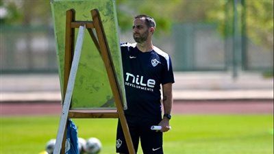 تفاصيل محاضرة فيريرا الفنية للاعبي الزمالك قبل مواجهة غزل المحلة في الدوري - الخليج الان