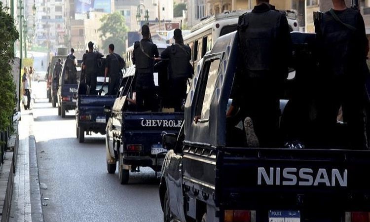 وفاة 5 عناصر شديدة الخطورة في تبادل إطلاق النار مع الشرطة بأسوان