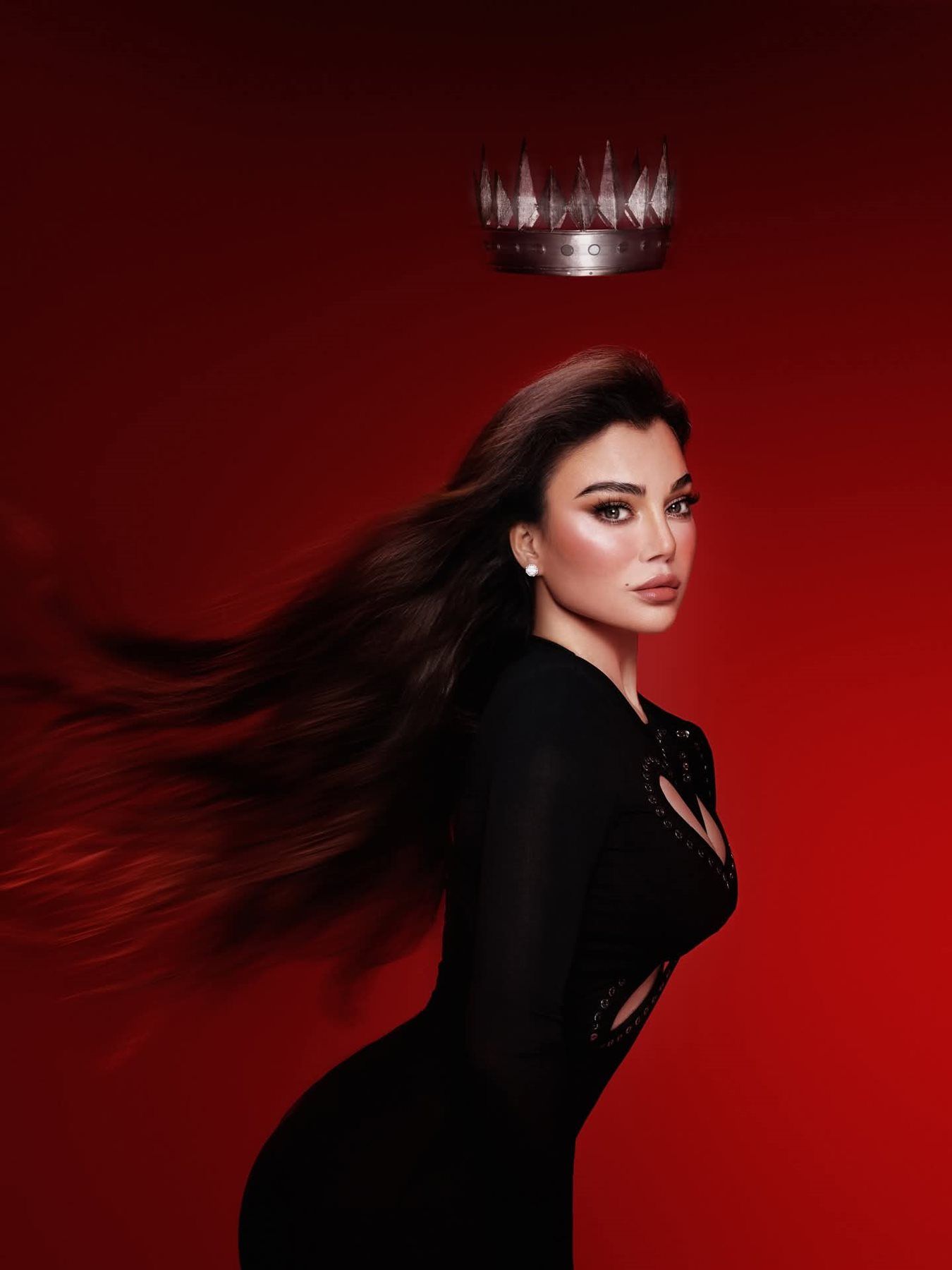 هيفاء وهبي تفاجئ جمهورها بطرح 5 أغاني من ألبومها الجديد ميجا هيفا - الخليج الان