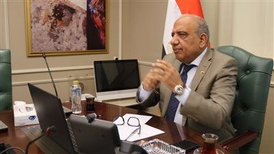 الكهرباء: دعم وتشجيع الشراكات فى مجالات تصنيع المهمات الكهربائية وتوطين تكنولوجيا مستلزمات الطاقات المتجددة - الخليج الان