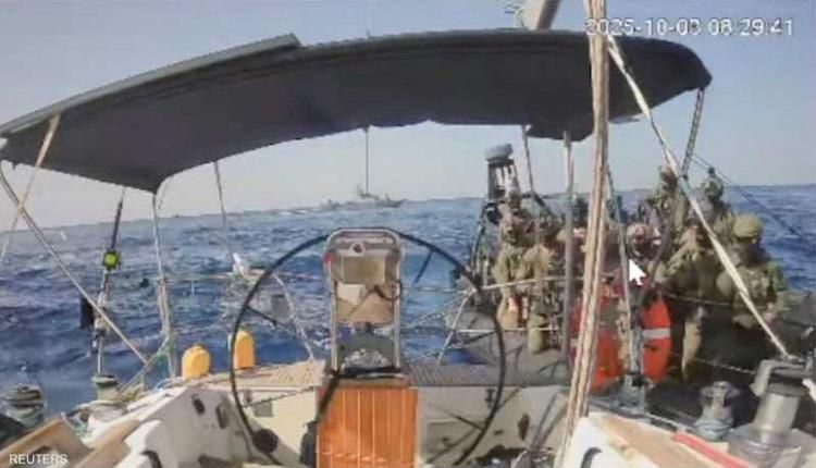 أعلنت إسرائيل بدء ترحيل نشطاء "أسطول المساعدات"