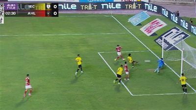 بهدف كوكا.. الأهلي يتقدم على كهرباء الإسماعيلية  في نتيجة منتصف الشوط الأول - الخليج الان