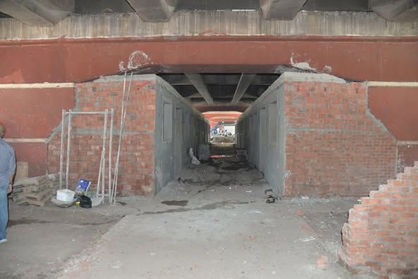 محافظ أسيوط يتفقد إنشاء منافذ ومعارض دائمة للمحافظة والأسر المنتجة أسفل كوبري فيصل - الخليج الان