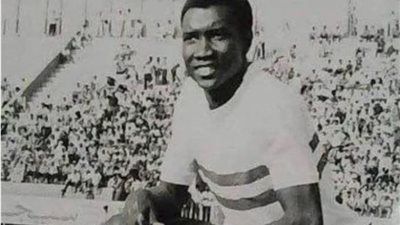 نوح آدم.. قصة لاعب سوداني كتب اسمه في سجل الزمالك الأبيض - الخليج الان