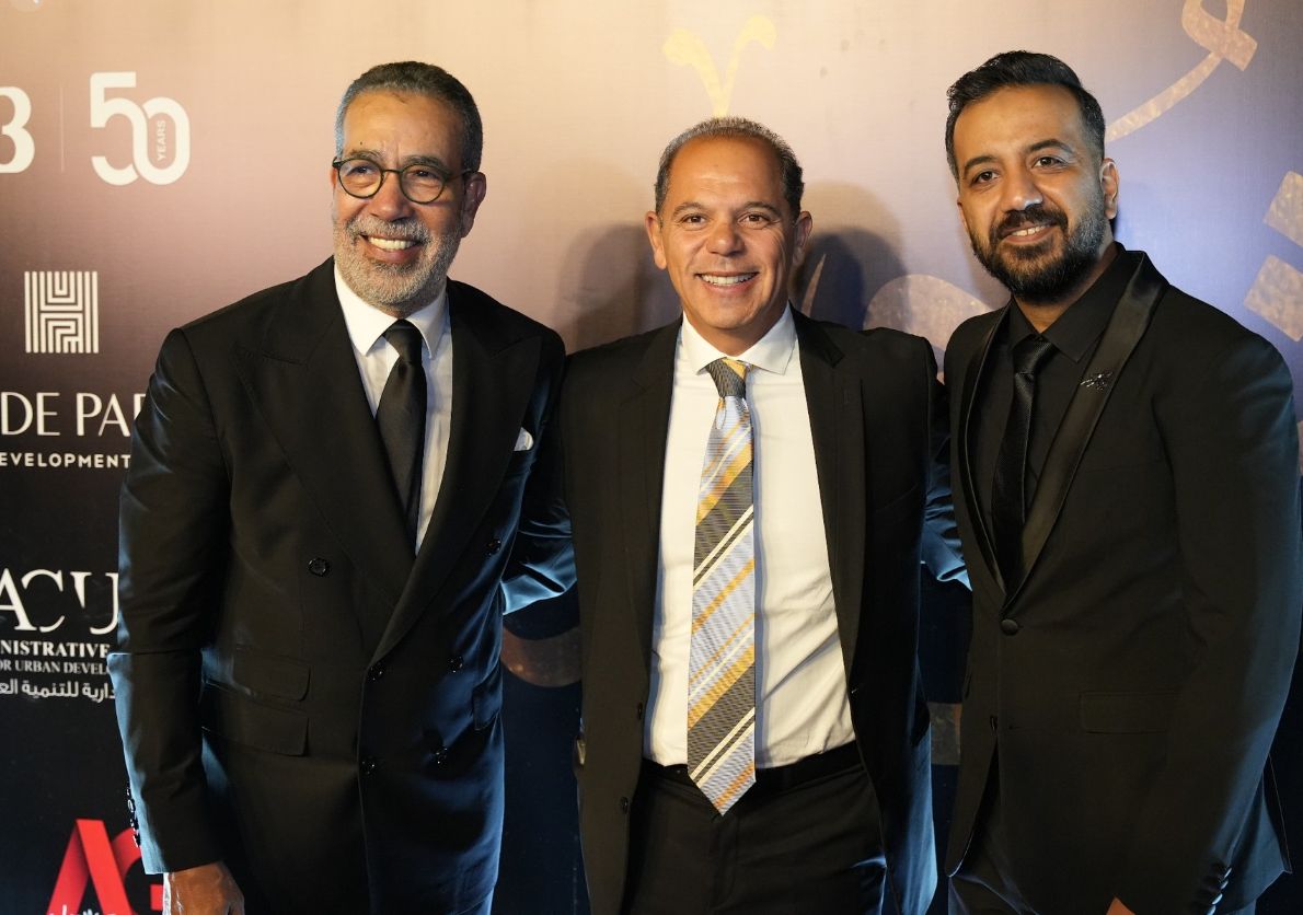 بعد عرض مسرحية ام كلثوم.. مدحت العدل يوجه رسالة للجمهور - الخليج الان