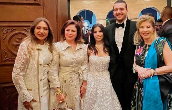 إلهام شاهين تهنئ هاني رمزي بزفاف نجله: ربنا يديم صداقتنا ويسعدهم - الخليج الان