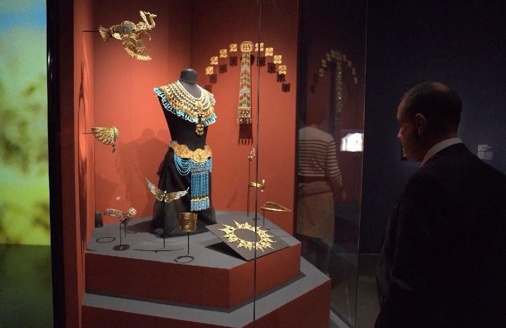 «تعزيز التواصل الحضاري».. وزير الخارجية يزور معهد العالم العربي في باريس|صور - الخليج الان