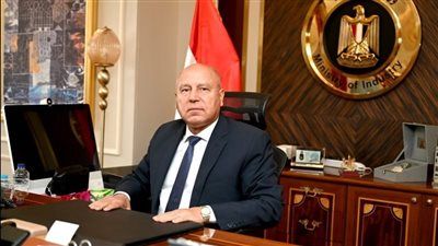 386 وحدة جاهزة للتسليم..الدولة تفتح أبواب الصناعة أمام الشباب - الخليج الان