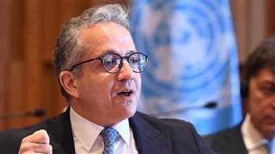 الوزير فوزى يحتفي بفوز الدكتور خالد العناني بمنصب مدير عام اليونسكو - الخليج الان