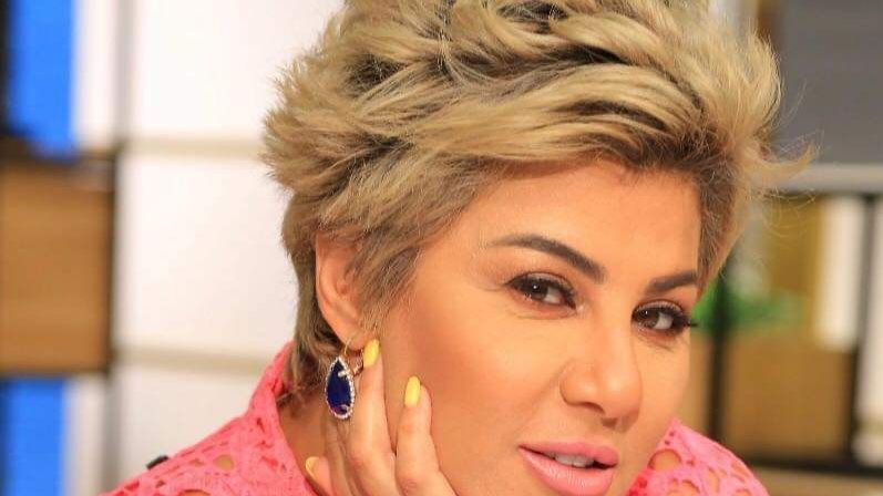 مبقتش أحط جل في ضوافري.. مفيدة شيحة تكشف كيف تغيرت بعد الحج - الخليج الان