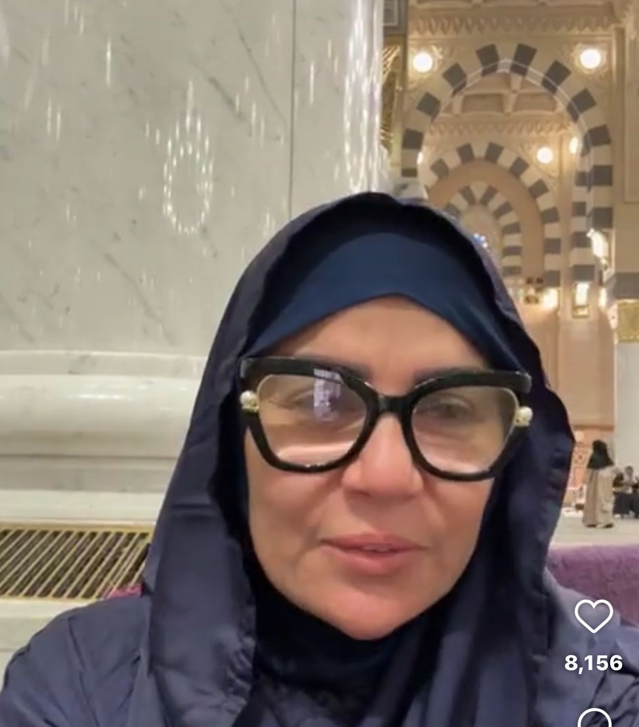 مبقتش أحط جل في ضوافري.. مفيدة شيحة تكشف كيف تغيرت بعد الحج - الخليج الان