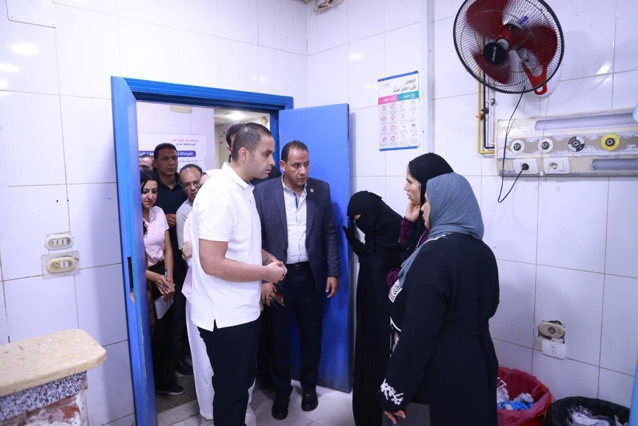 بعد جــولة مفاجــئةً.. نائب وزير الصحة يضبط مخالفـات داخل مستشفى كفــر الشيخ العام ويوجه بإحالة المسؤولين للتحقيق - الخليج الان