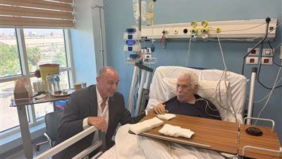 كريم حسن شحاتة يكشف كواليس زيارة الخطيب للمعلم - الخليج الان