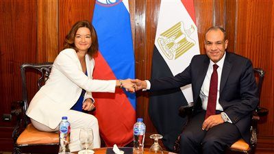 وزير الخارجية: يجب تشجيع حركة السياحة السلوفينية إلى المقاصد المصرية للتقارب بين الشعبين - الخليج الان