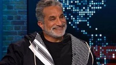 باسم يوسف: كلامي من جوا على بلد أنا عايش فيها غير كلامي من برا على بلد أراها من خلال الفيس بوك - الخليج الان