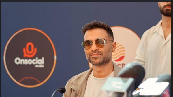 مسلسل ابن النادي الحلقة الثالثة والرابعة.. هل ينجح أحمد فهمي في تكوين فريق نادي الشعلة؟ - الخليج الان