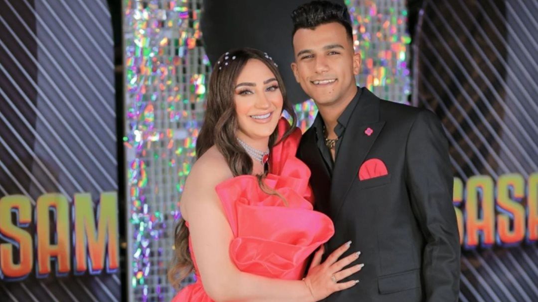 من 3 سنين.. زوجة عصام صاصا تكشف حقيقة فيديو منتشر لواقعة زوجها في ملهى ليلي - الخليج الان