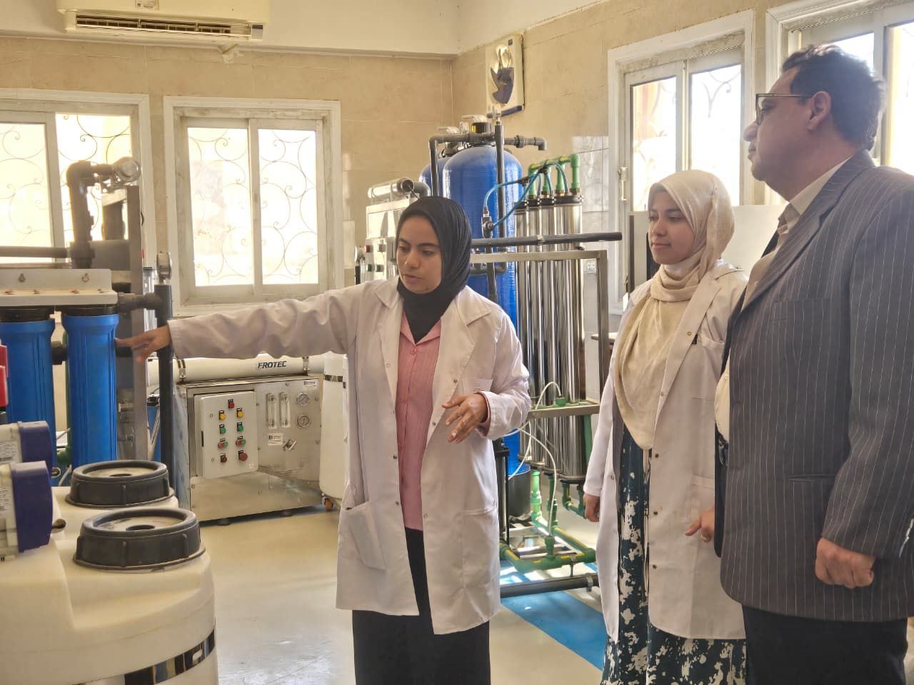 بحوث الصحراء يعزز التعاون العلمي لخدمة تنمية جنوب سيناء الزراعية - الخليج الان