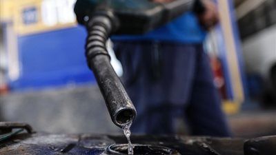 مصادر تكشف لـ تليجراف الخليج حقيقة تحريك أسعار الوقود غداً - الخليج الان