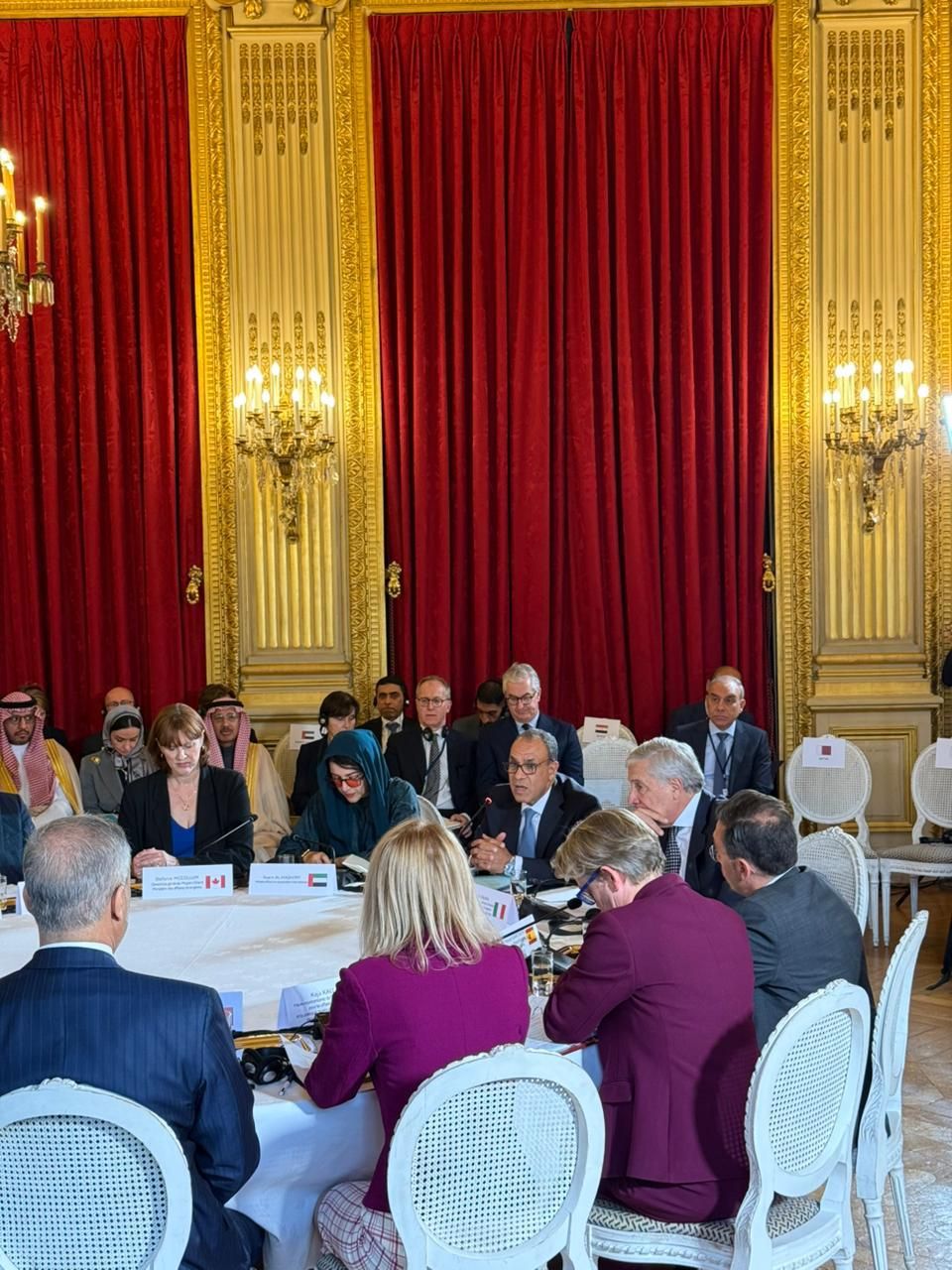 «بمشاركة ماكرون».. وزير الخارجية يشارك في الاجتماع الوزاري حول تنفيذ الخطة الأمريكية للسلام الهادفة لإنهاء حرب غزة - الخليج الان