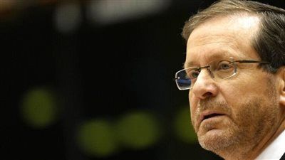 «بعد الإعلان عن اتفاق غزة».. الرئيس الإسرائيلي: ترامب يستحق جائزة نوبل للسلام - الخليج الان