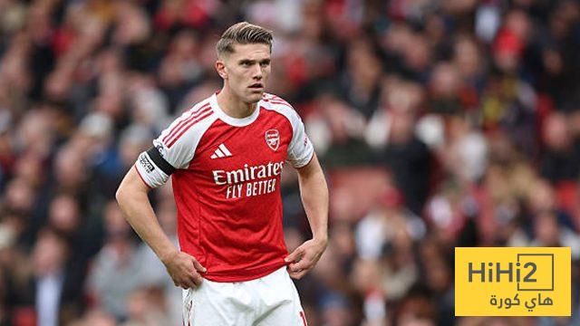 غيوكيريس كاد ينتقل إلى مانشستر يونايتد قبل حسم أرسنال للصفقة!