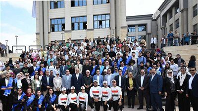 رئيس الوزراء يتفقد جامعة بنها الأهلية بمدينة العبور - الخليج الان