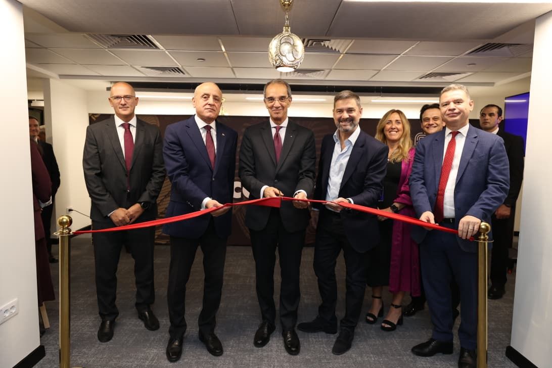 بعد افتتاح أحدث مركز لها في مصر.. ماذا تقدم شركة فاوند إيفر لشباب الصعيد - الخليج الان