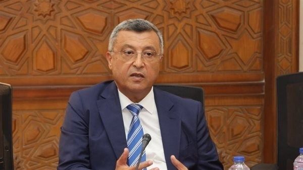 من الوزارة إلى مجلس الشورى عقب تعيينه ضمن قائمة رئيس الجمهورية.. من هو وزير البترول الأسبق؟ - الخليج الان