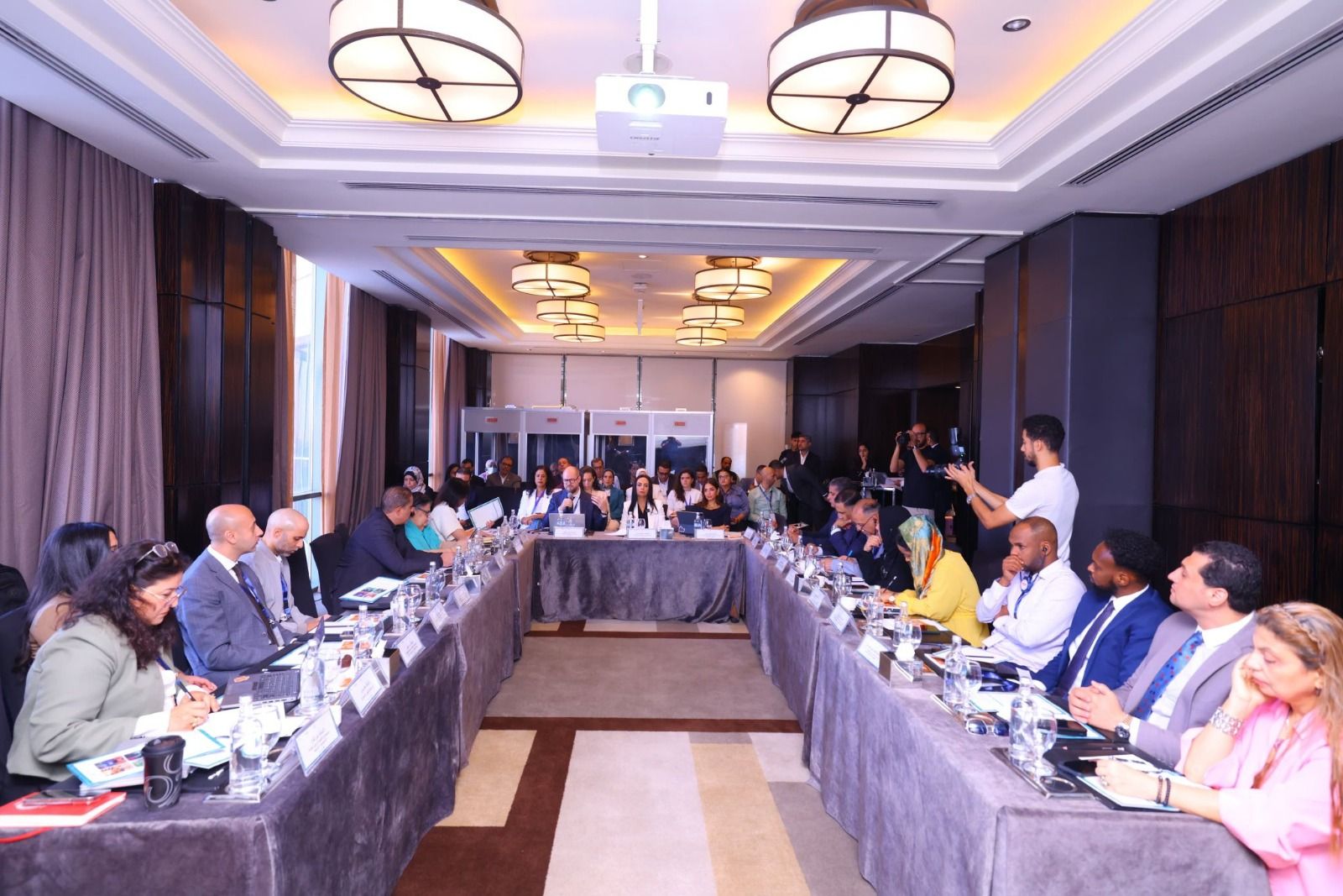 وزيرة التضامن الاجتماعي تطلق فعاليات تبادل الخبرات الدولية حول "باب أمل" - الخليج الان