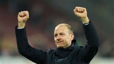 أحمد شوبير: البلجيكي ياس توروب مدرب الأهلي منح الفريق راحة اليوم من التدريبات - الخليج الان