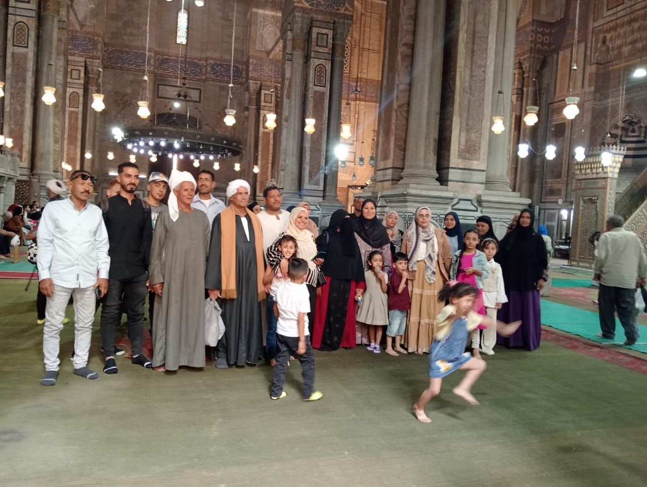 رحلة ترفيهية لمرضى الغسيل الكلوي بمستشفى الحميات بالفيوم احتفالًا بذكرى نصر أكتوبر المجيد - الخليج الان