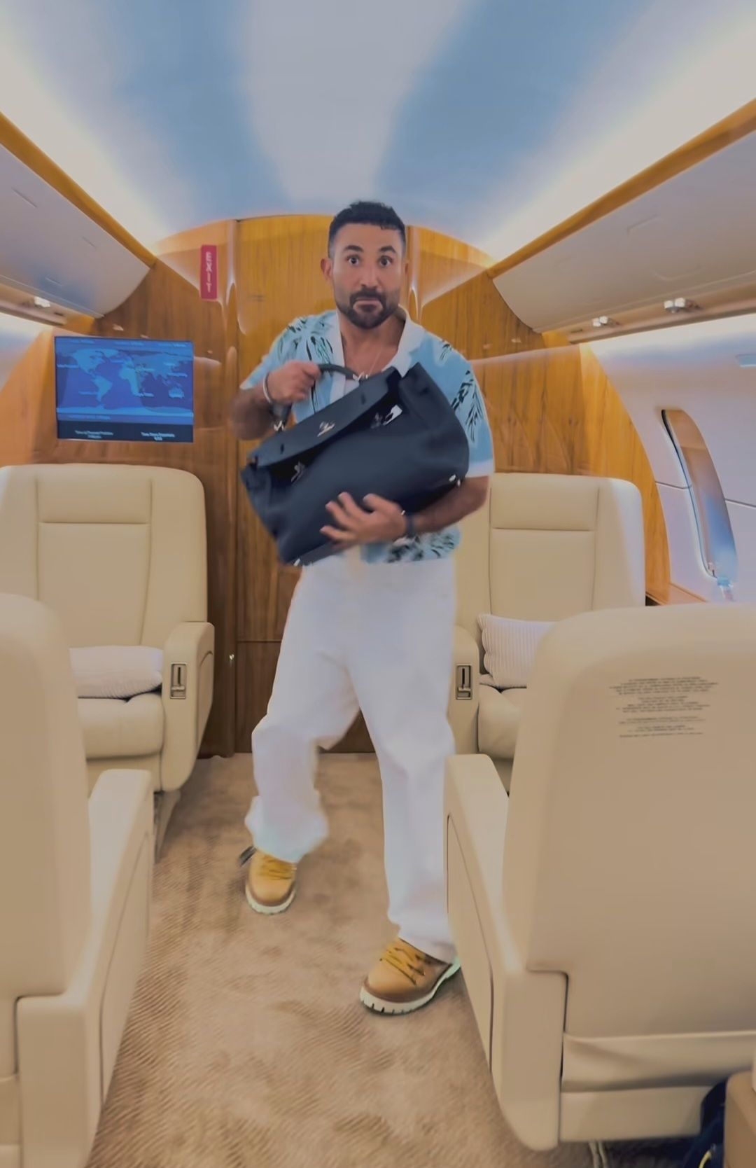 مش ناوي على خير.. أحمد سعد يرتكب جريمة في حق برنامج The Voice| ماذا فعل ؟ - الخليج الان