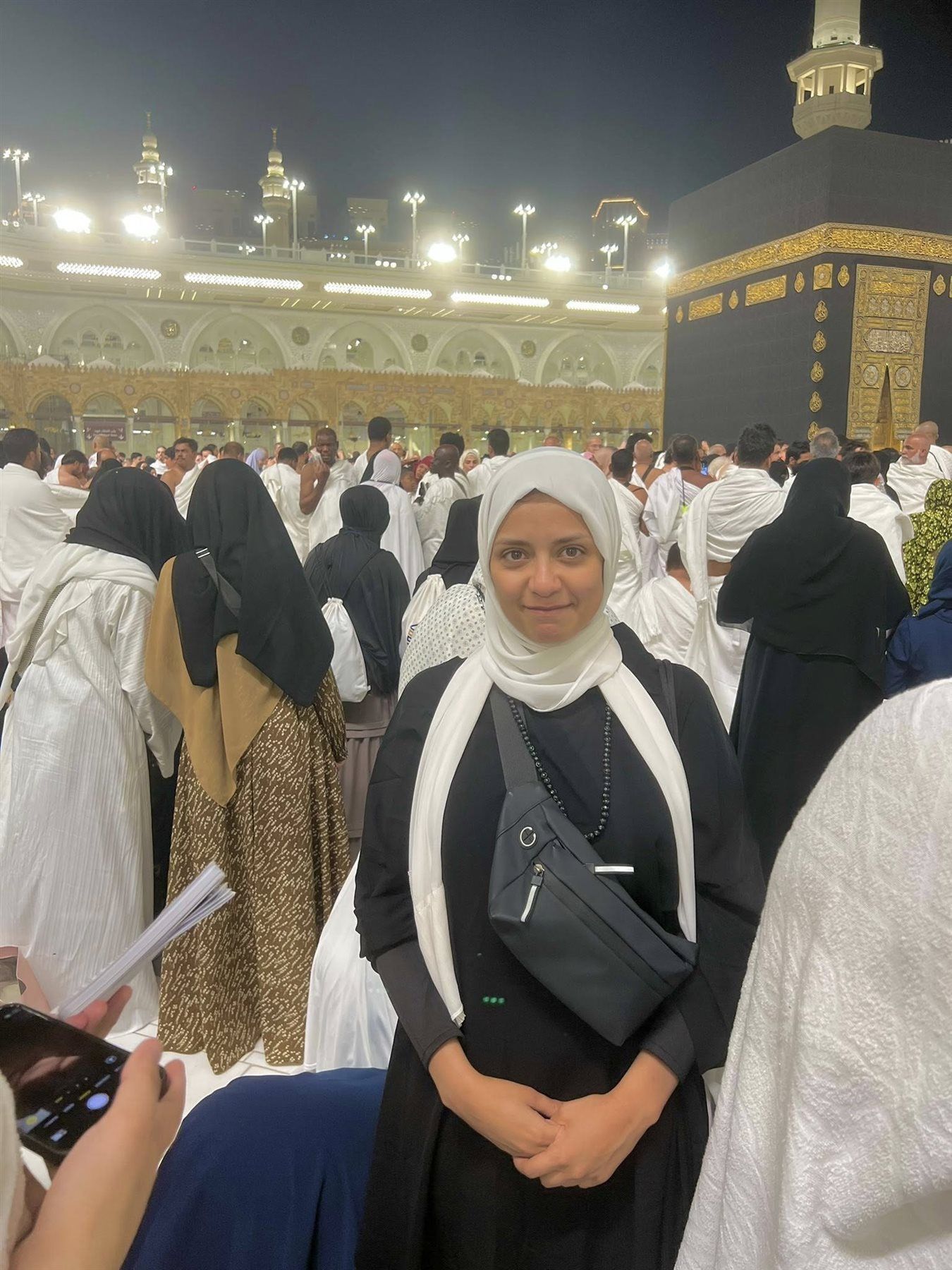 الحمدلله.. سهر الصايغ تشارك صورا أثناء تأديتها مناسك العمرة - الخليج الان