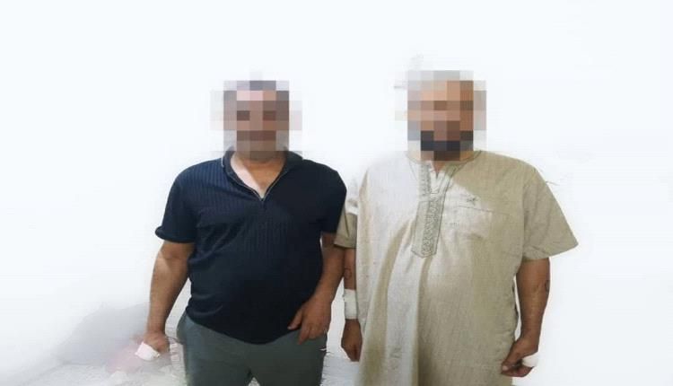 شرطة المهرة تضبط أجنبيين دخلا البلاد بطريقة غير شرعية من سلطنة عُمان