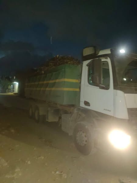 لليوم الثاني على التوالي.. استمرار الجهود المبذولة في الحملات المكبرة لرفع المخلفات من أحياء وشوارع مرسى مطروح - الخليج الان