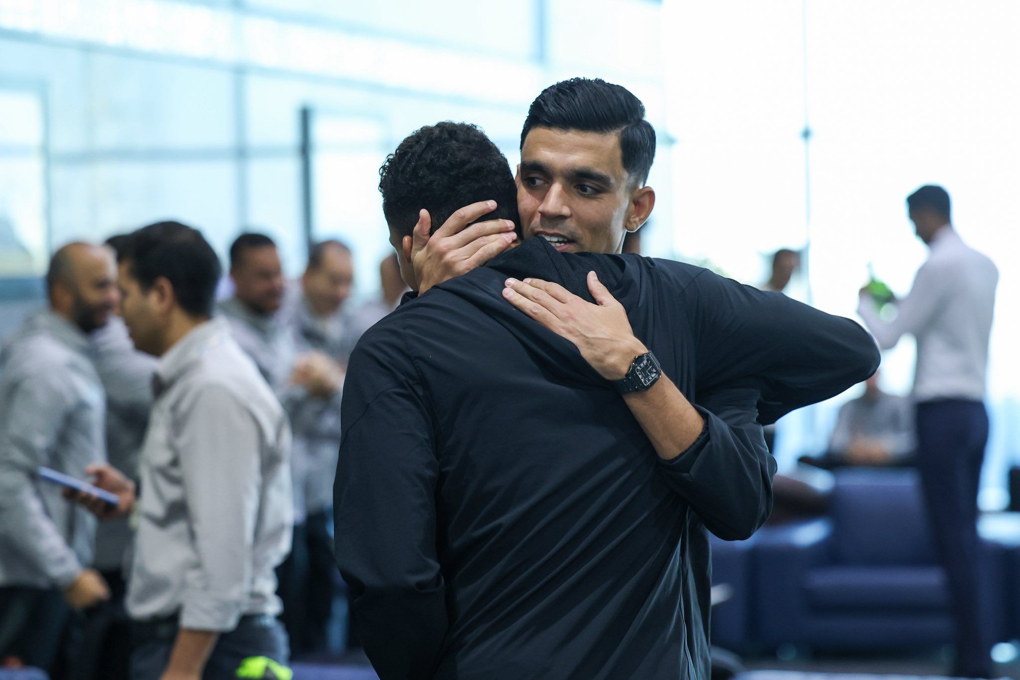 بعثة الأهلي تصل مطار القاهرة استعدادًا للسفر إلى بوروندي لخوض مباراة إيجل نوار بدوري الأبطال - الخليج الان