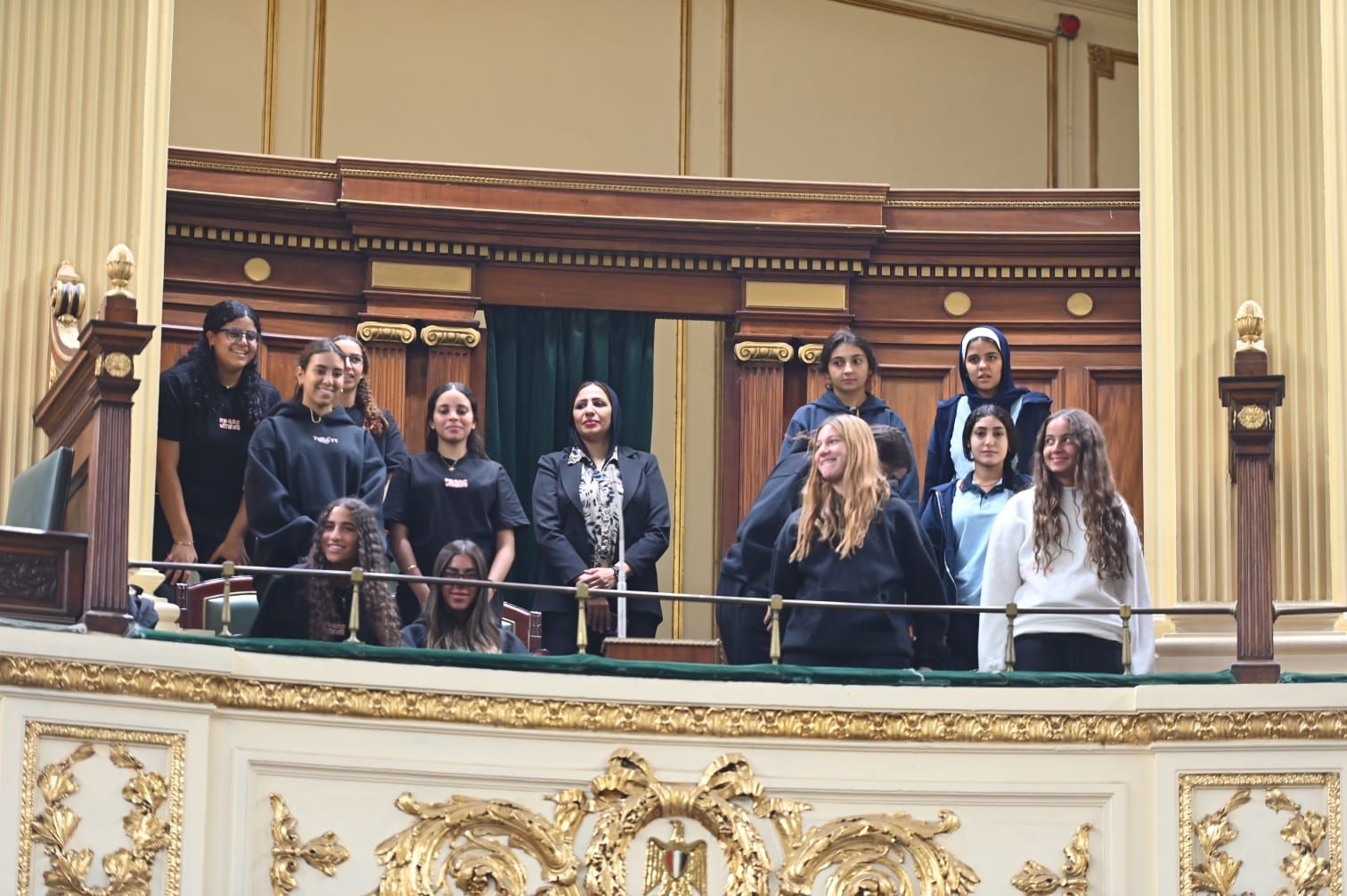 دعما لنشر الثقافة البرلمانية .. النواب يستقبل وفداً طلابياً من مدرسة ايليت الدولية - الخليج الان