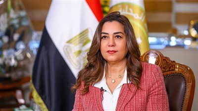 وزيرة التنمية المحلية تعلن الاستعداد والتجهيز للعمل بقانون بعض قواعد وإجراءات التصرف فى أملاك الدولة الخاصة بالتعاون مع لجنة استرداد أراضي الدولة - الخليج الان
