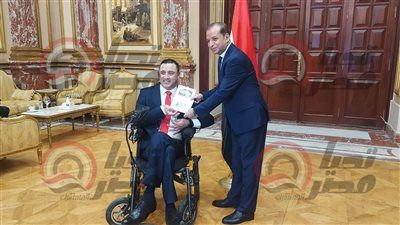 ولاء حافظ يتسلم كارنيه عضوية مجلس الشيوخ2025..صور - الخليج الان