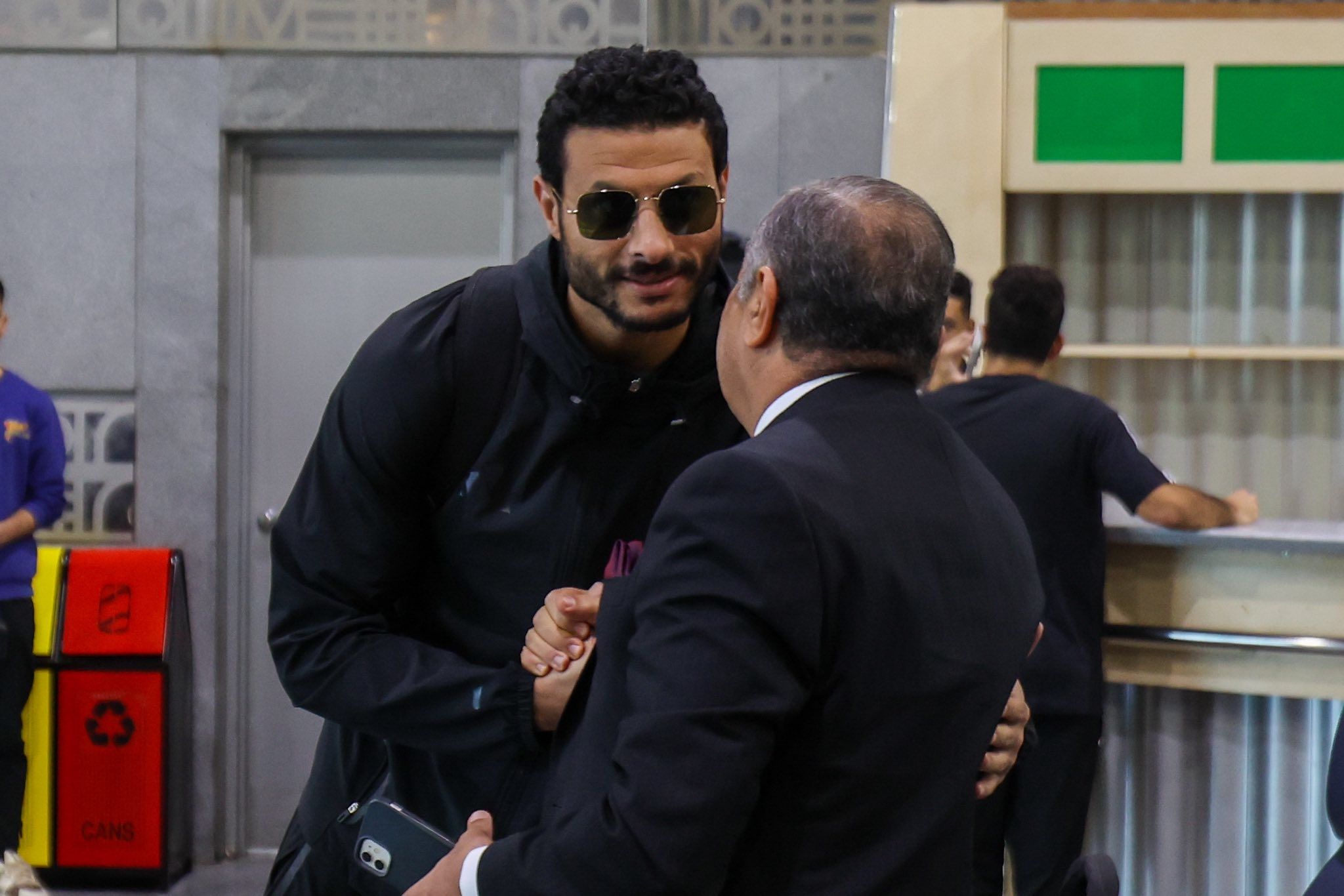 بعثة الأهلي تصل مطار القاهرة استعدادًا للسفر إلى بوروندي لخوض مباراة إيجل نوار بدوري الأبطال - الخليج الان