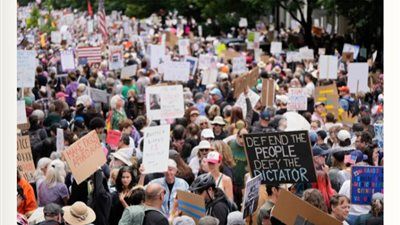 "لا ملوك".. احتجاجات مناهضة لترامب في أنحاء أمريكا غدا - الخليج الان