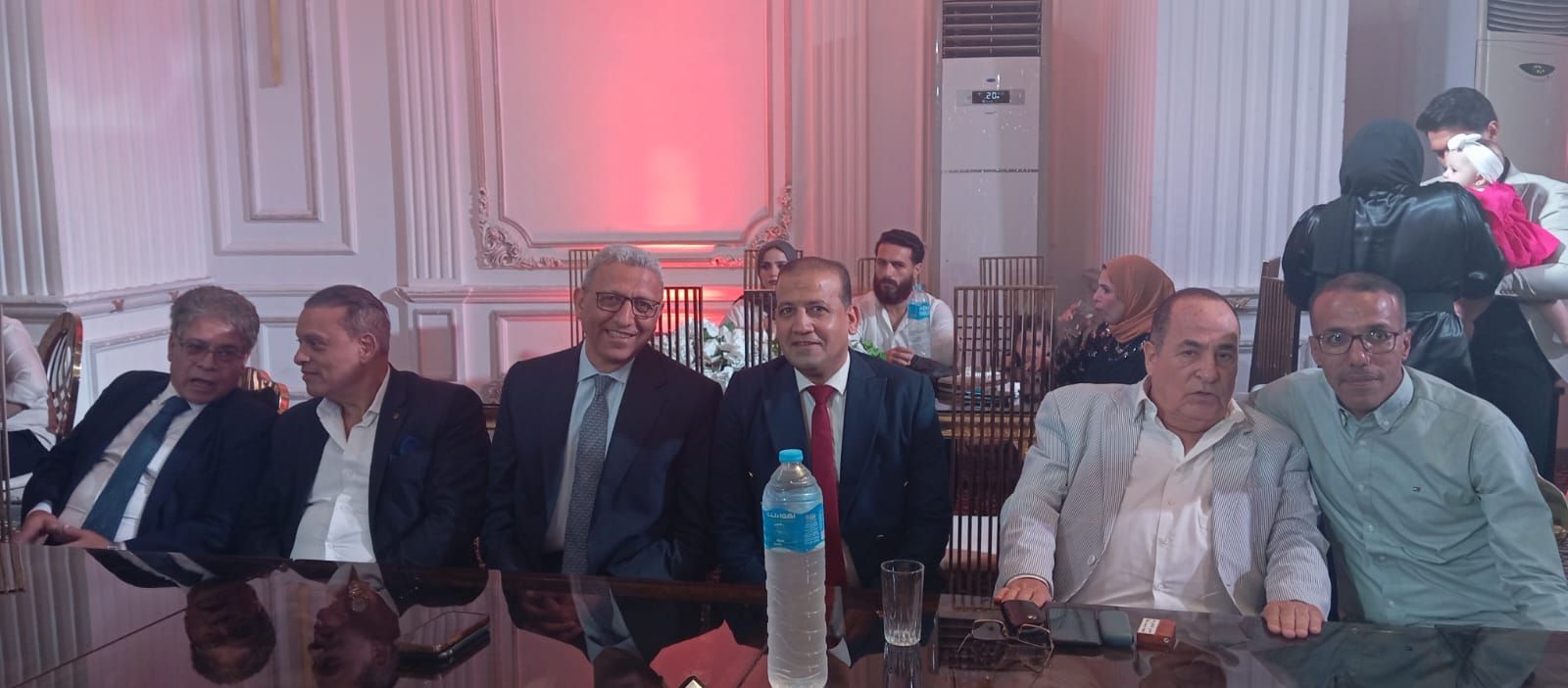 نجل الزميل صالح شلبي يحتفل بزفافه وسط حضور لكبار المسؤولين ورموز السياسة - الخليج الان