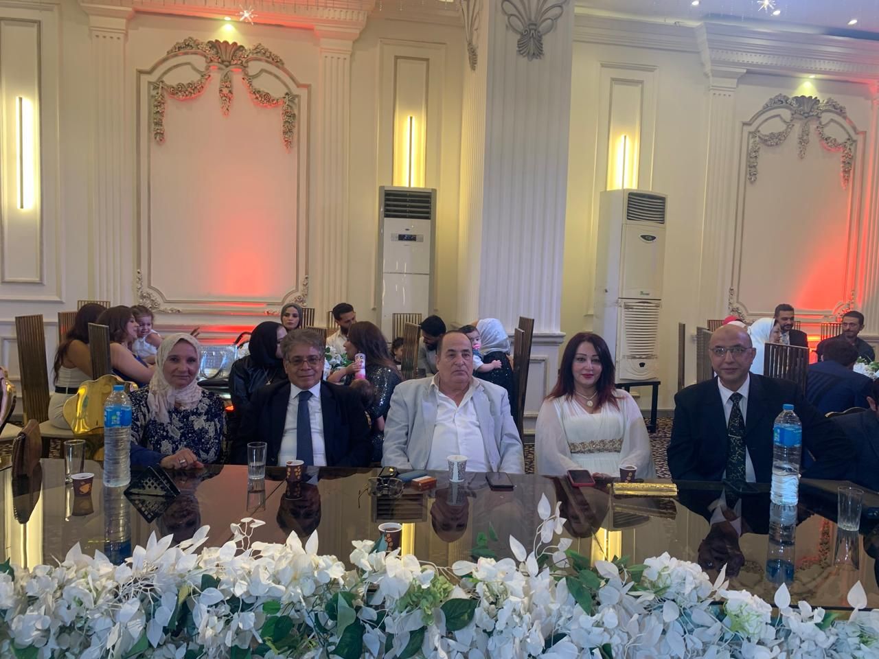 نجل الزميل صالح شلبي يحتفل بزفافه وسط حضور لكبار المسؤولين ورموز السياسة - الخليج الان