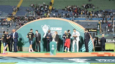 وزير الشباب والرياضة يهنئ نادي بيراميدز بتتويجه ببطولة كأس السوبر الإفريقي - الخليج الان