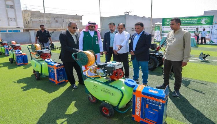 سلمان للإغاثة يدشن تسليم معدات زراعية حديثة لدعم المزارعين في حضرموت